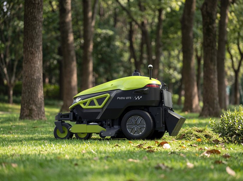 robot-tosaerba-pudu-gt5-raccolta-erba.jpg